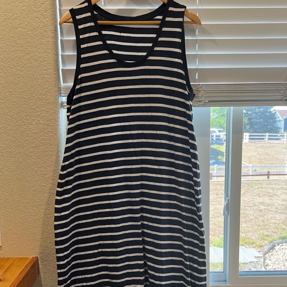 Pact sz Lg Navy and White Striped midi dress